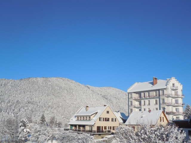 Отель Les 4 Montagnes Виллар-де-Ланс Экстерьер фото
